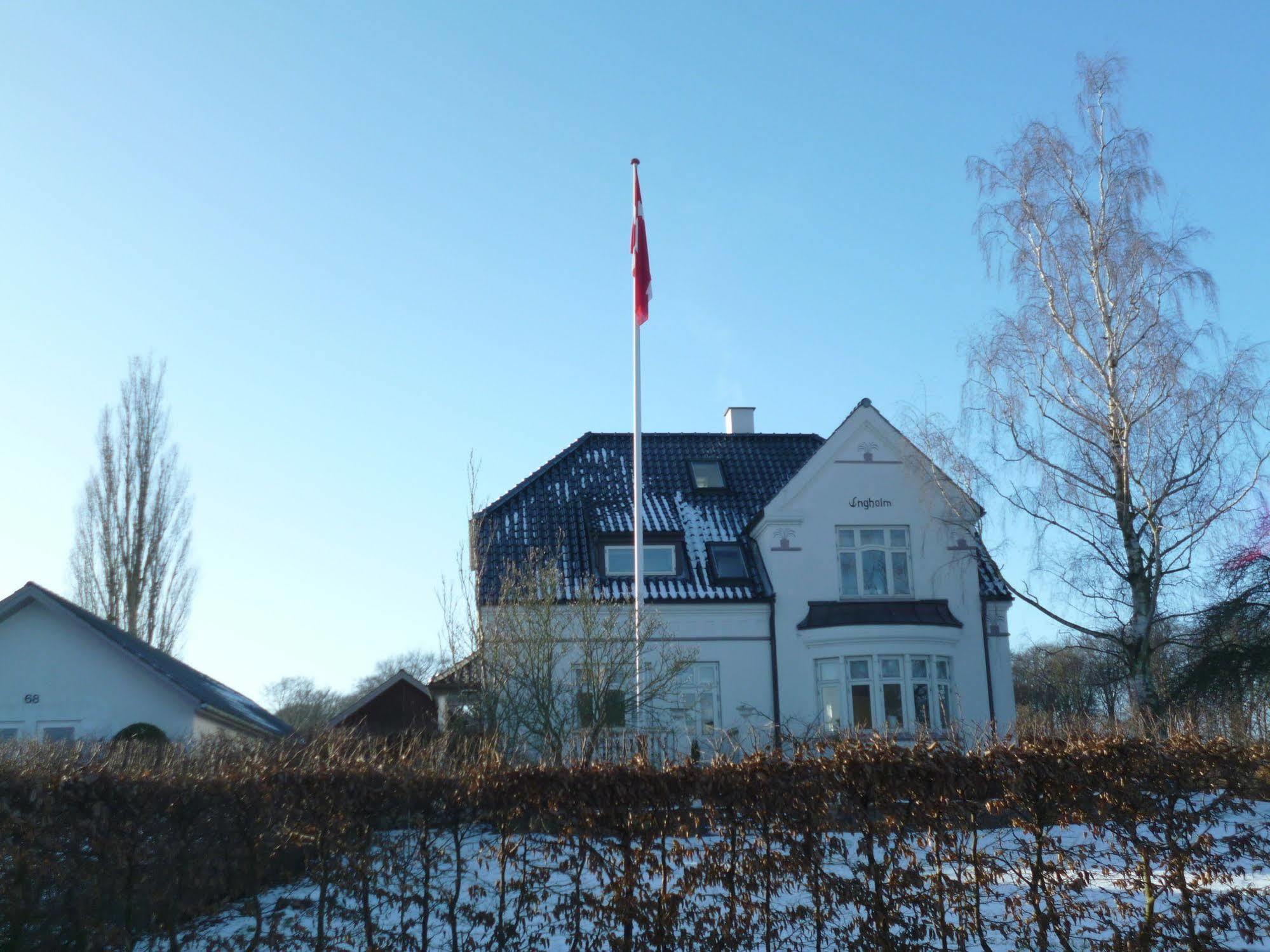 Engholmbb Bed & Breakfast Odense Exterior photo